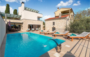 Nice Home In Valtura With Heated Swimming Pool